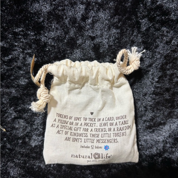 Floral Drawstring Pouch - Picture 4 of 4